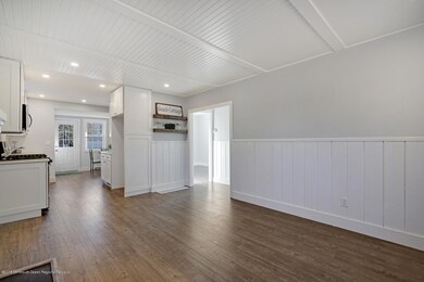 1525 Claire Rd Lacey Township-large-017-