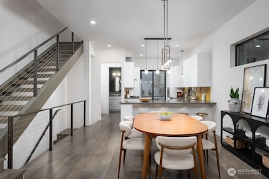 4815 Evanston Ave N unit B, Seattle, WA 98103 - photo 7