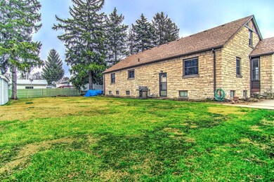 109 Keilman St, Dyer, IN 46311 - photo 3