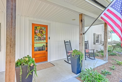 1223 Delano St, Manning, SC 29102 - photo 4