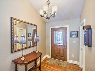 Entry/Foyer.