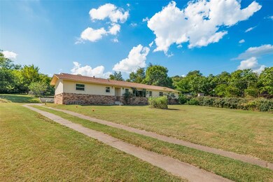 131 Lakeview Terrace, Weatherford, TX 76087 - photo 3