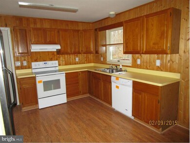 26506 Tin Top School Rd, Mechanicsville, MD 20659 - photo 4