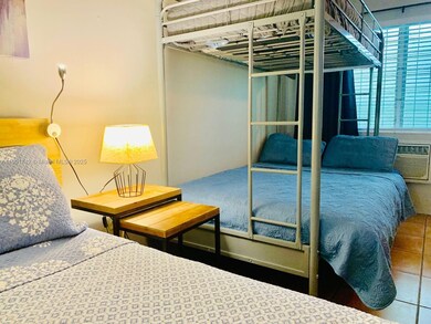 825 Euclid Ave unit 3, Miami Beach, FL 33139 - photo 5