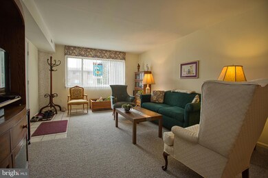 301 Cynthia Ct unit 2, Princeton, NJ 08540 - photo 4