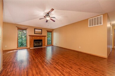 18 Dulverton Dr, Bella Vista, AR 72715 - photo 2