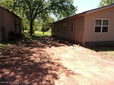 4741 Compressor Rd, Ratcliff, AR 72951 - photo 5