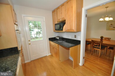 11112 Woodson Ave, Kensington, MD 20895 - photo 6