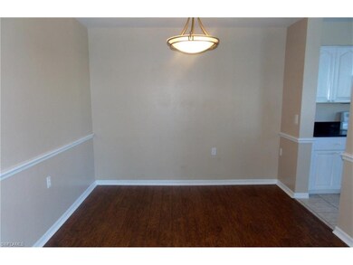 FORMAL DINING