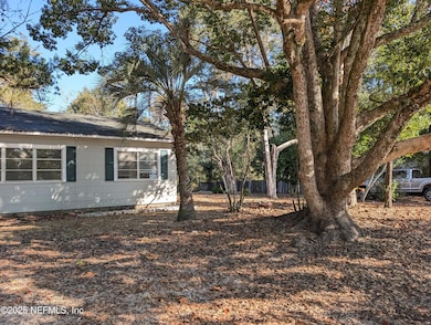 220 2nd Way, Interlachen, FL 32148 - photo 5