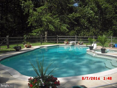 1812 Ziegler Rd, Pennsburg, PA 18073 - photo 6