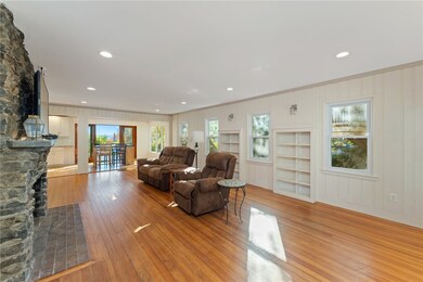 7 Emery Dr, Warren, RI 02885 - photo 5