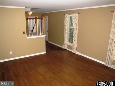 15828 Maddox Rd, Stewartstown, PA 17363 - photo 3