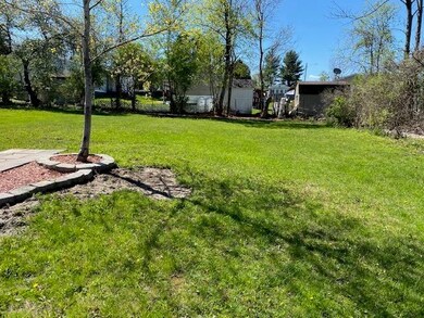 112 Curtis Ave, Rutland, VT 05701 - photo 7