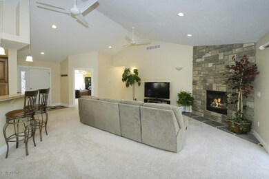 3140 Kellison Dr-105