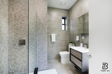 513 W 48th St unit 2RE, New York, NY 10036 - photo 6