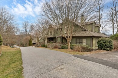 233 Rendezvous Ridge unit B, Cashiers, NC 28717 - photo 2