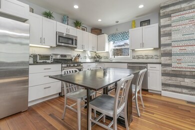 15 Mendelssohn St unit 1, Roslindale, MA 02131 - photo 2