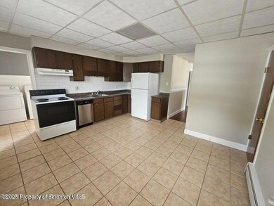 16 Swallow St unit 1, Pittston, PA 18640 - photo 2