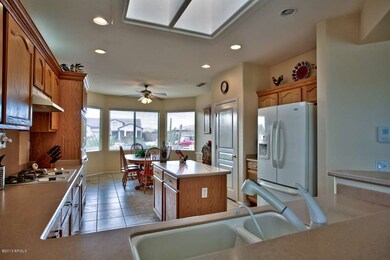 18855 N Summerbreeze Way, Surprise, AZ 85374 - photo 4