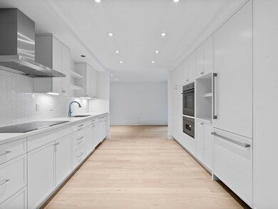 Wellesley Green Condominiums unit 323, Wellesley, MA 02482 - photo 7