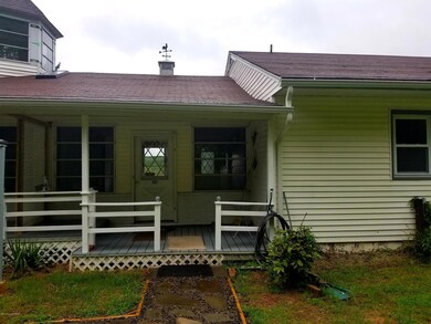 322 Adams Dr unit 101, Sciota, PA 18354 - photo 3