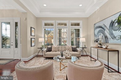 2149 Royal Lodge Dr, Falls Church, VA 22043 - photo 3