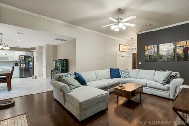 4918 S 195th Ave E, Broken Arrow, OK 74014 - photo 7