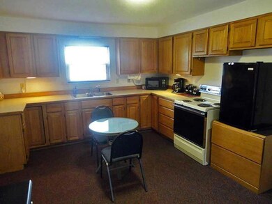 660 Main St, Lewiston, ME 04240 - photo 5