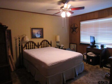 908 908 Joel Dr, Tyler, TX 75703 - photo 6