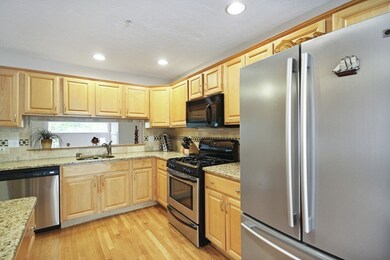 88 Worcester Ln, Waltham, MA 02451 - photo 6