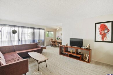 6225 Coldwater Canyon Ave unit 209, North Hollywood, CA 91606 - photo 2