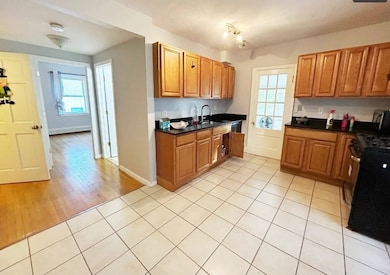 40 Plymouth St unit 2, Cambridge, MA 02141 - photo 4