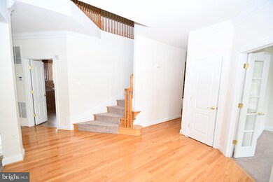 19300 Bothwell Ct, Triangle, VA 22172 - photo 4