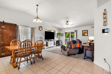 75 Wheatridge Dr, Pueblo, CO 81005 - photo 5