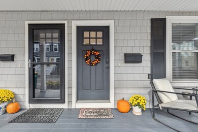 17 Stoddard St unit 17, Woburn, MA 01801 - photo 4