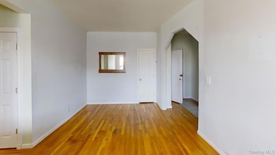 663 Locust St unit 5-G, Mount Vernon, NY 10552 - photo 3
