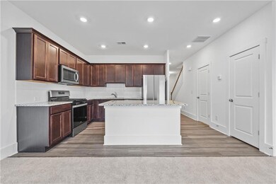 1512 Parks Edge Ln NW, Atlanta, GA 30318 - photo 6