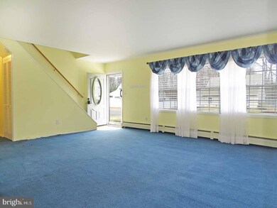 54 Cobalt Ridge Dr N, Levittown, PA 19057 - photo 3