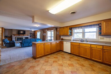 2 Cedar Ln, Luray, VA 22835 - photo 5