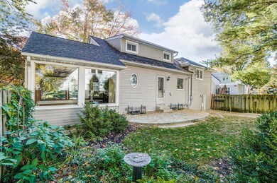 2043 Edgemont Rd.