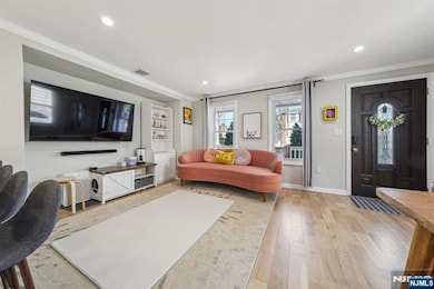 208 Jefferson Ave, Hasbrouck Heights, NJ 07604 - photo 5