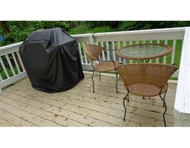 26 Dallas St unit 2, Worcester, MA 01604 - photo 3