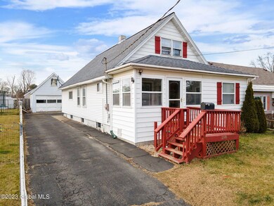 2-web-or-mls-2548SecondAve_02