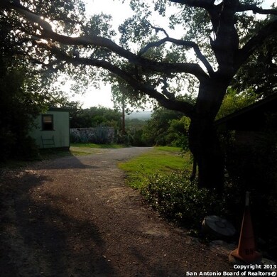 24210 Scenic Loop Rd, San Antonio, TX 78255 - photo 6