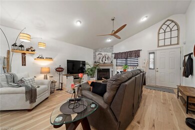 1950 Tot Hill Farm Rd, Asheboro, NC 27205 - photo 7