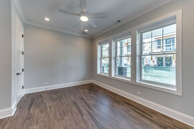 unlisted-address, Elmhurst, IL 60126 - photo 7