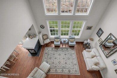 24 Golden Eye Ln Middletown-large-016-01