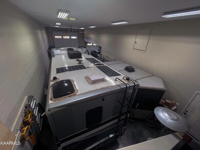 274 Holly Tree Dr, Crossville, TN 38555 - photo 2