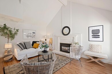 Spacious Living Room w/Fireplace